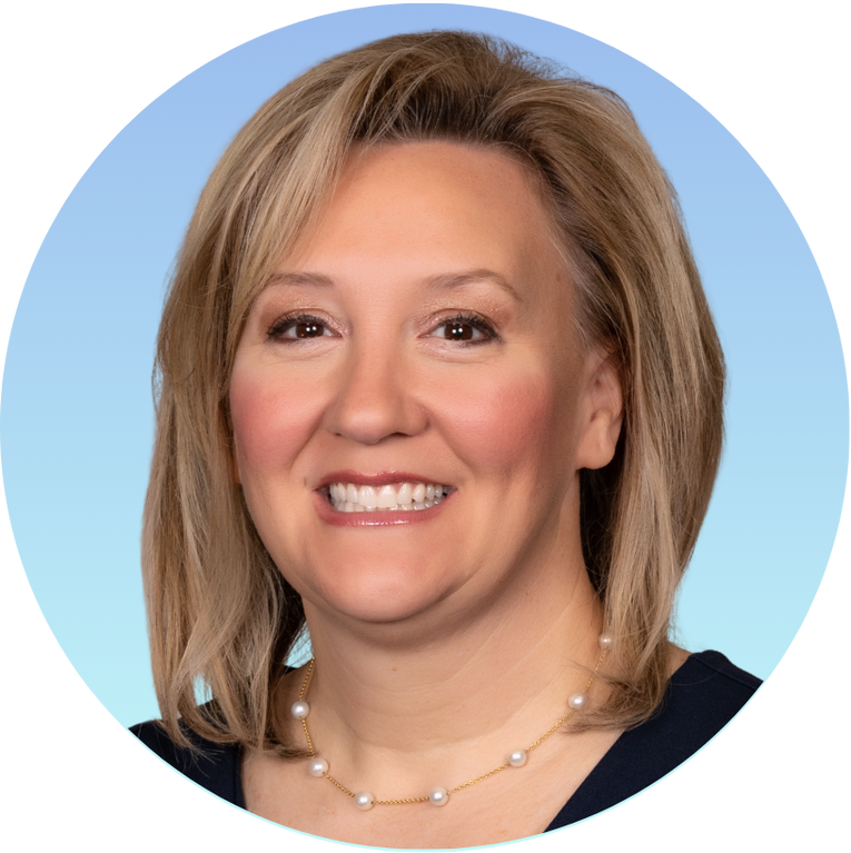 Julia Boothe Headshot Gradient Round Julia Boothe Headshot Gradient Round