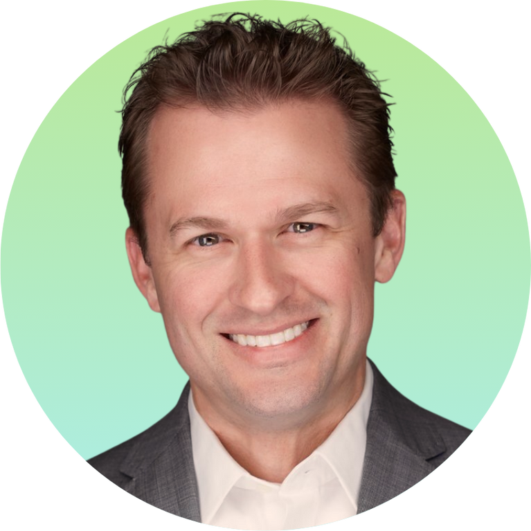 Zach Mortensen Headshot Gradient Round Zach Mortensen Headshot Gradient Round